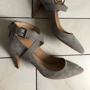 Joe’s Jeans Gray Suede Aura Heel Pump